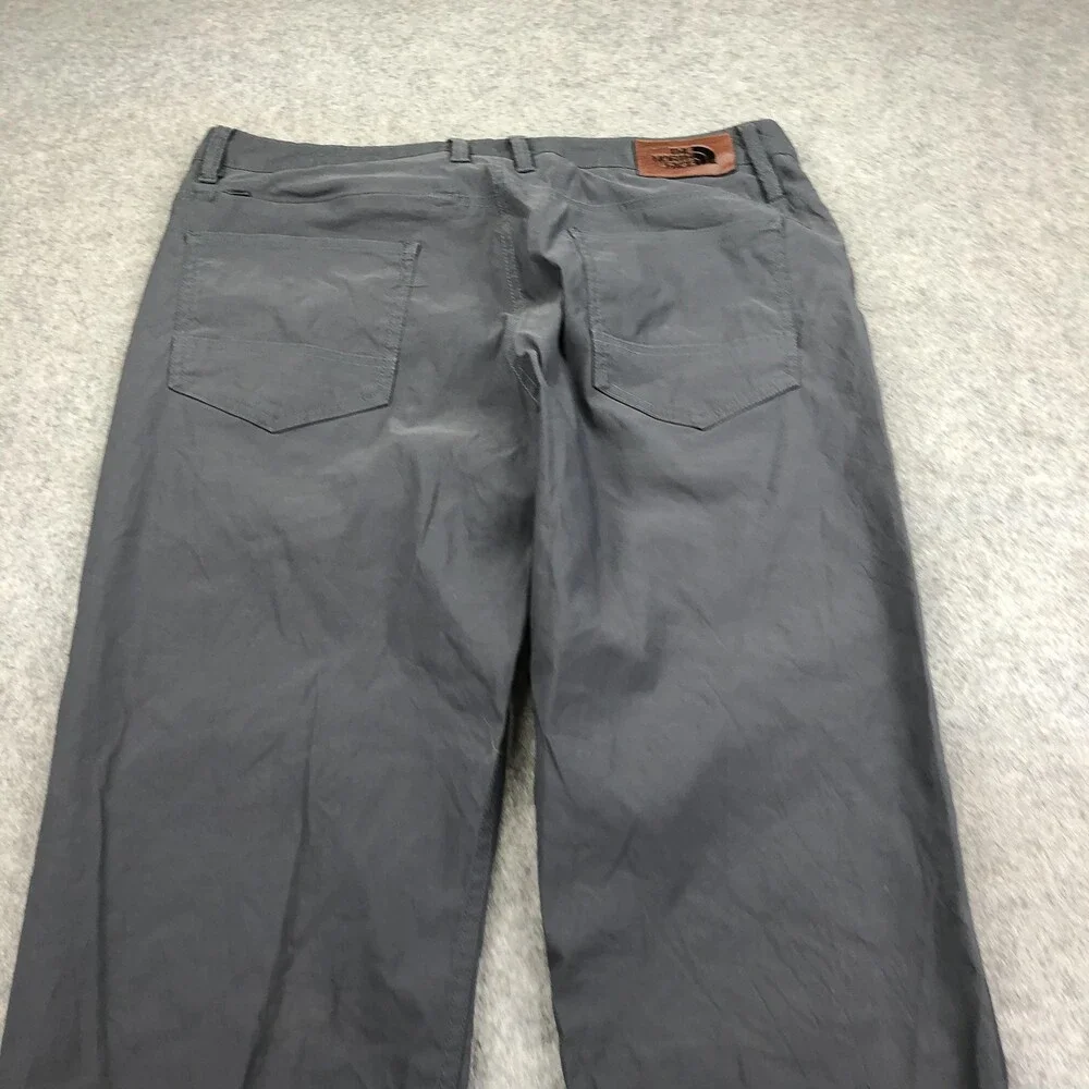 The North Face Pants Mens 34 Gray Chino Straight Leg Casual Microfiber